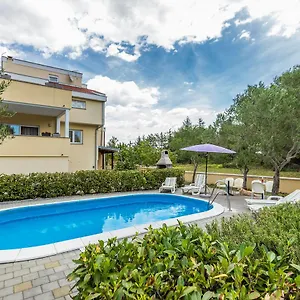 Orion Villa